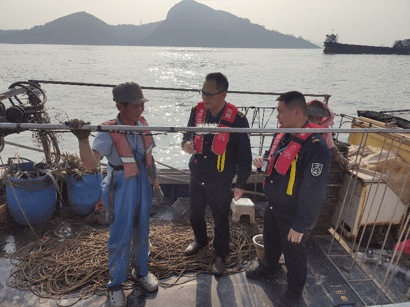 市海洋综合执法支队开启今冬明春涉渔“三无”船舶专项打击执法行动