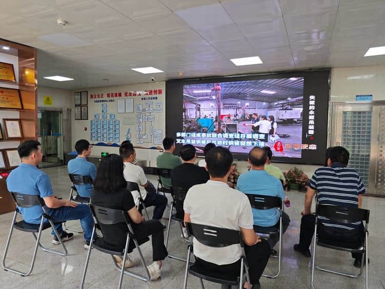 市疫控中心“三立足”开启“安全生产月”系列活动