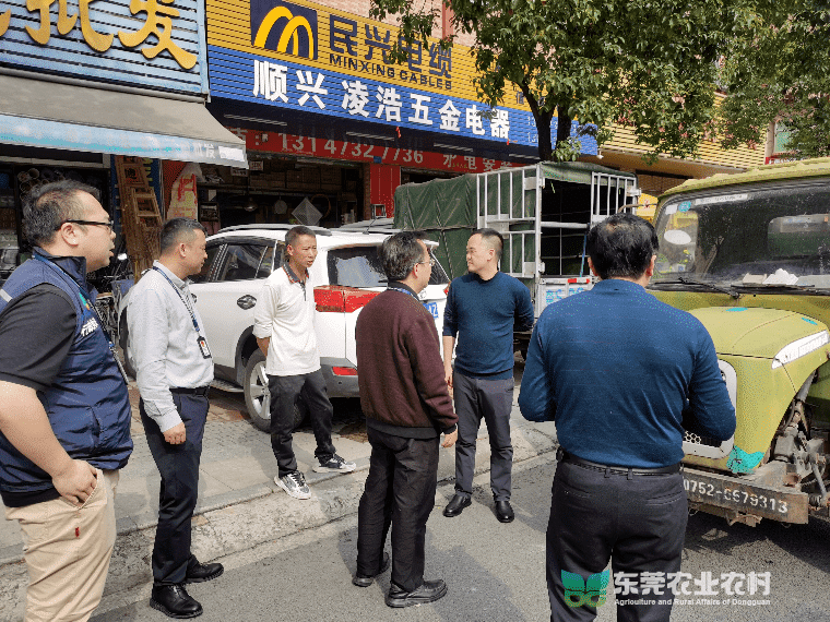 寮步打响拖拉机联合执法专项行动攻坚战