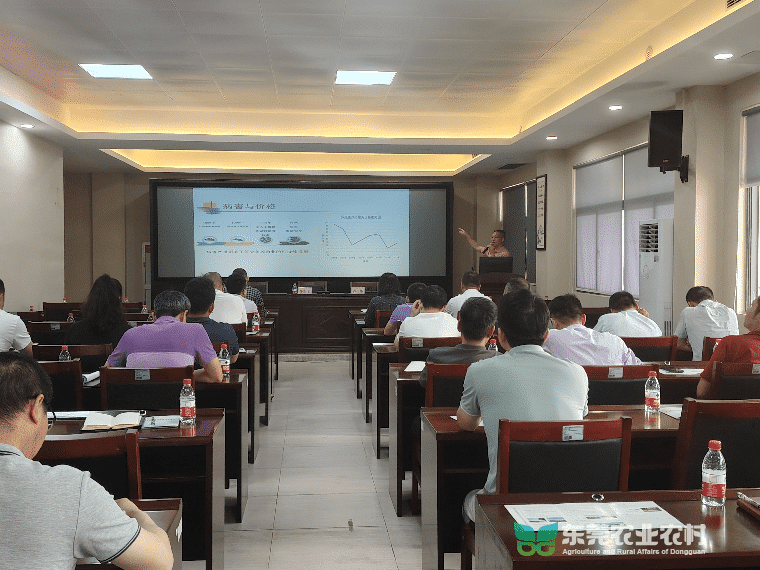 我市举办水产养殖技术专题培训班