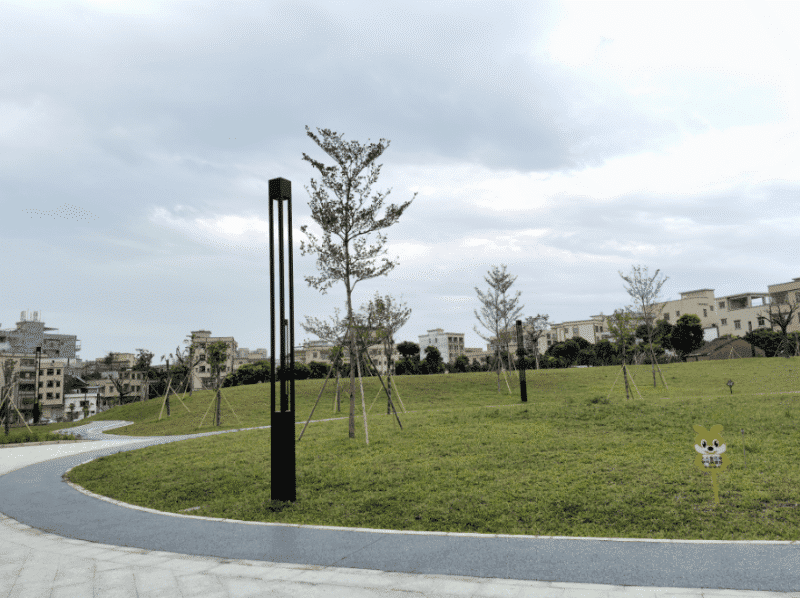 东坑沙墩头荔枝公园配套设施完备，获群众一致好评