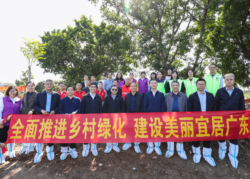 中堂：党群携手聚合力，共绘“乡村绿”新画卷