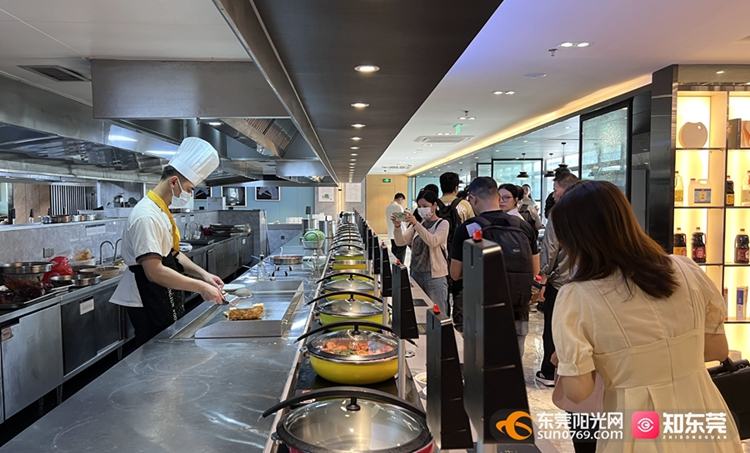 “美味生活·东莞造”来袭！预制菜、炒菜机等闪耀食博会·预博会