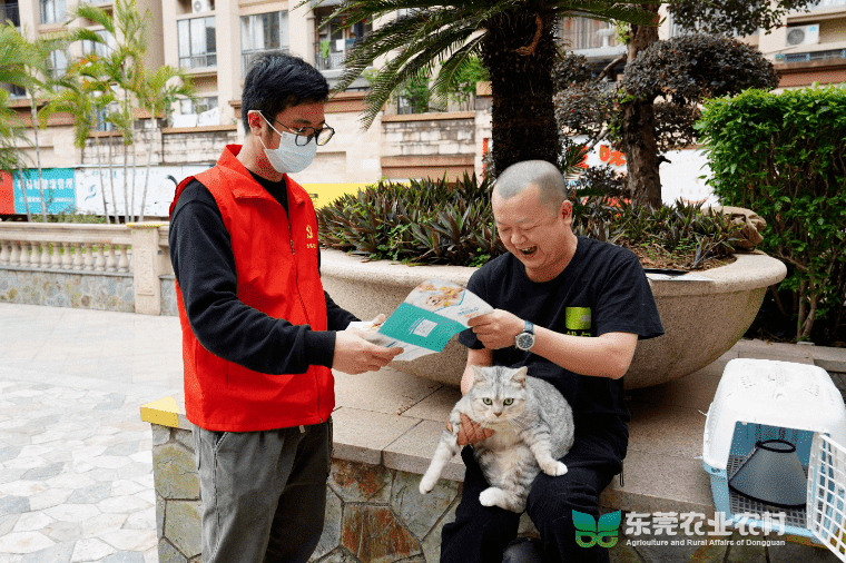 清溪开展春季动物免疫“下乡上门”服务活动