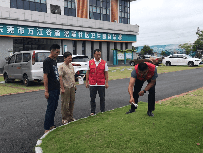 万江国庆期间筑牢“舌尖安全”防线