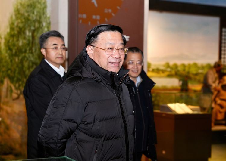 韩俊调研农业农村部直属单位：加强农耕文明保护利用，提升农业农村数字化水平