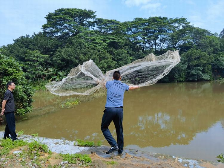 市疫控中心举办首期水产品质量安全现场采样技术培训活动