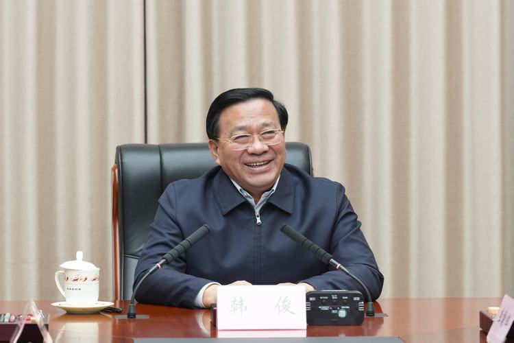 韩俊调研“菜篮子”产品供应，强调春节稳产保供、量足价稳质安