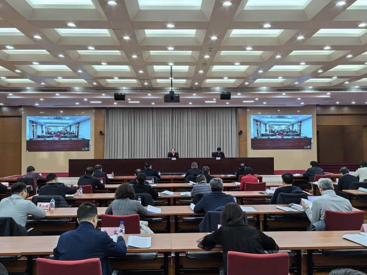 农业农村部谋划部署2025年畜牧兽医重点工作