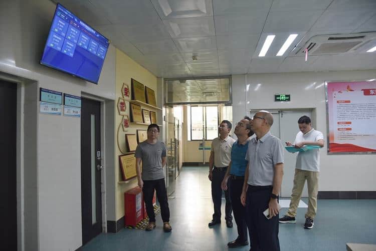 市农业农村局赴市农检所开展实验室安全生产检查工作