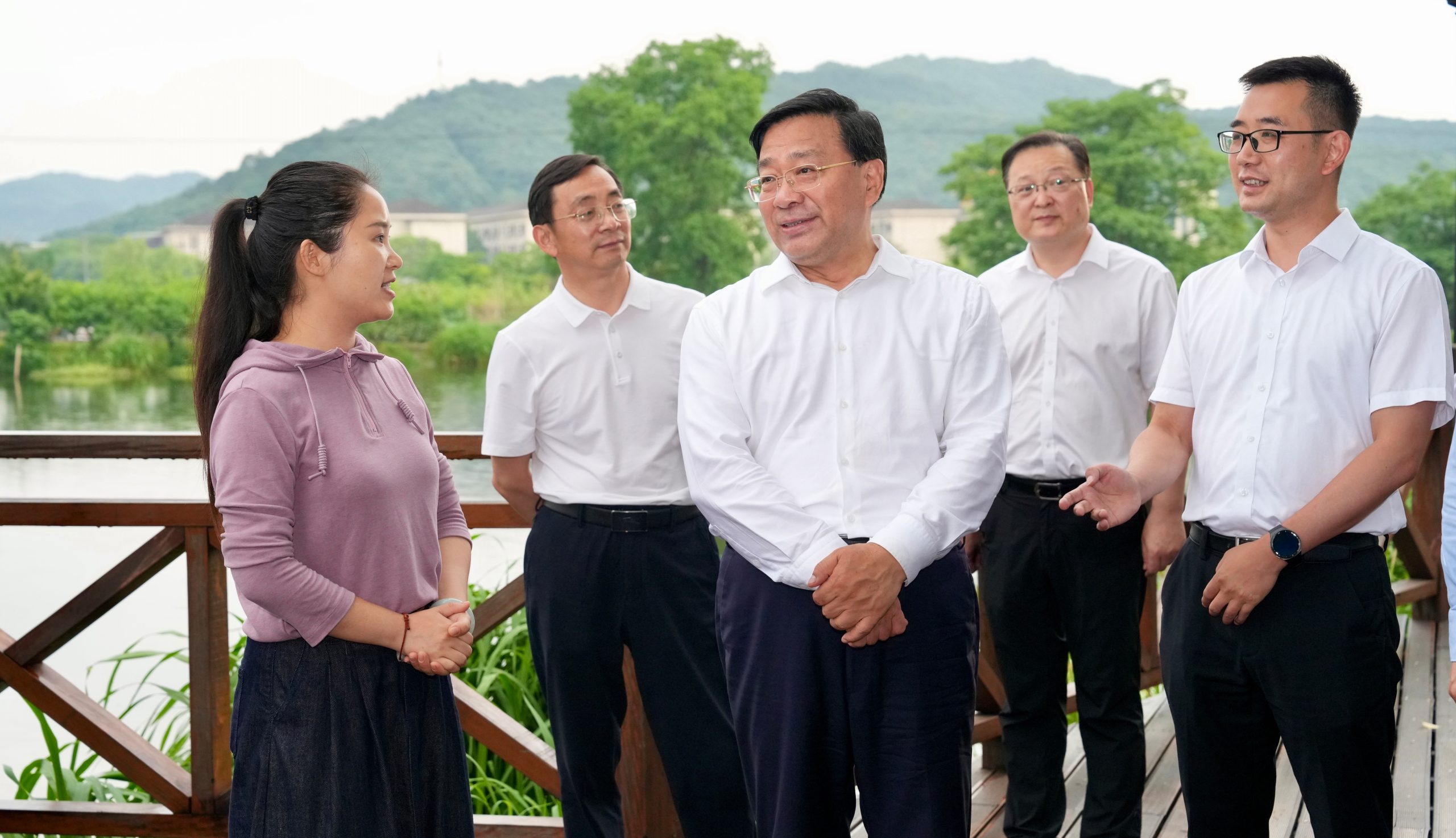 韩俊浙江调研强调：完善城乡融合体制机制，推动“千万工程”经验学习运用走深走实